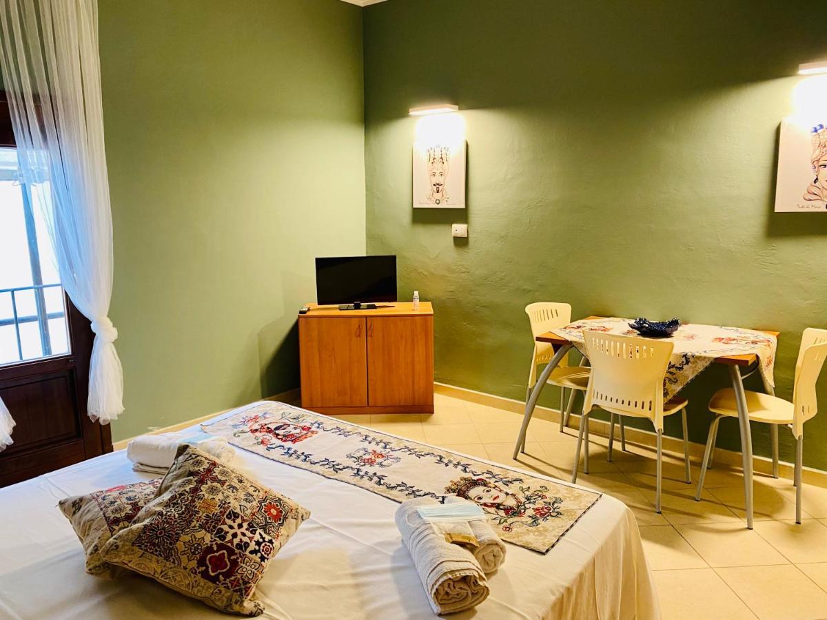 Angelo Apartments & Rooms ตราปานี ภายนอก รูปภาพ
